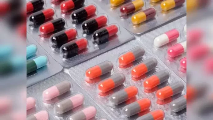 how-to-take-antibiotics-73154696